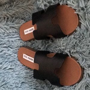 Steve Madden Daniella Black Leather Slide Sandals